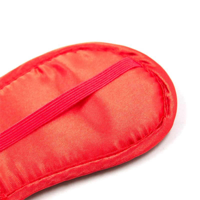 Antifaz de Satén Rojo 4