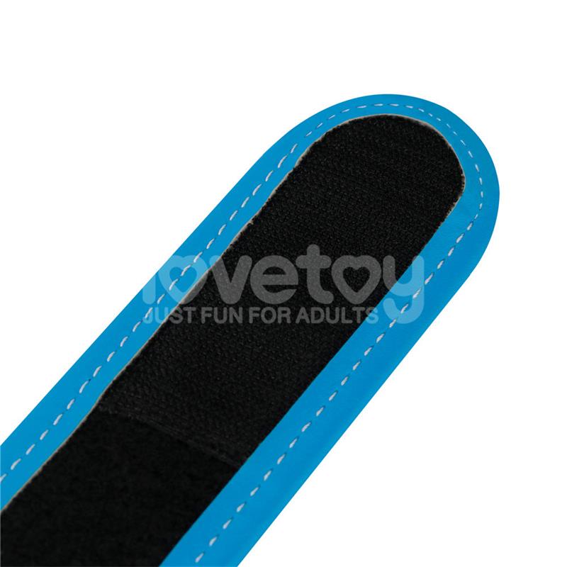 Arnés con Dildo con Vibración 9.5