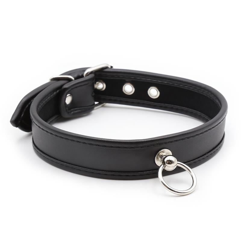 Collar con Aro Negro 2