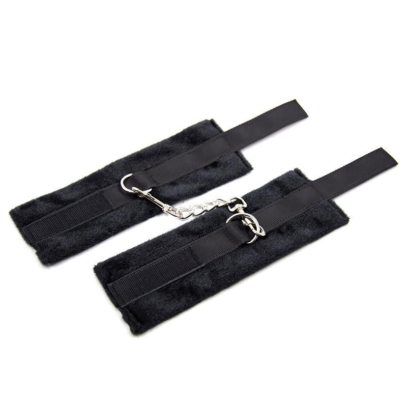 Esposas de Tela con Velcro para Muñecas con Pelo Largo Negro 4