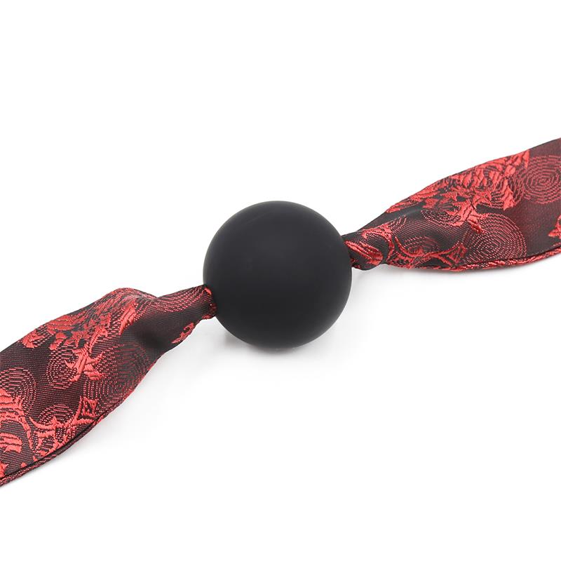 Mordaza de Bola Lisa Silicona Negro/Rojo 4